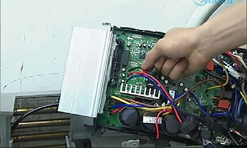 点军美的空调电话是多少